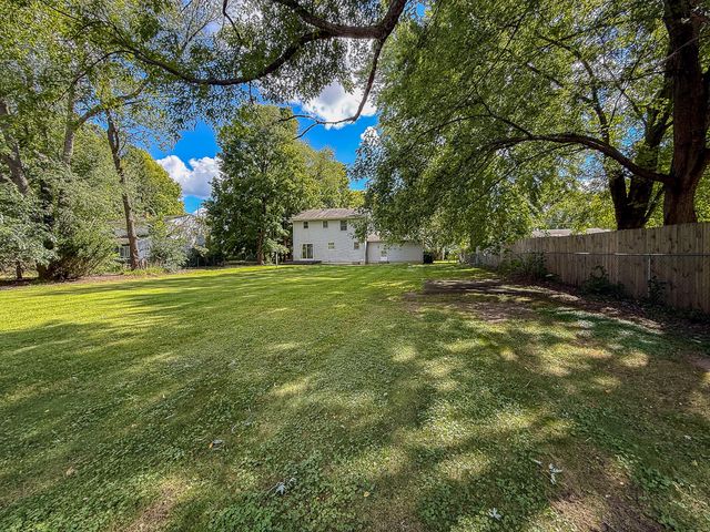 9353 E DE Avenue, Richland, MI 49083