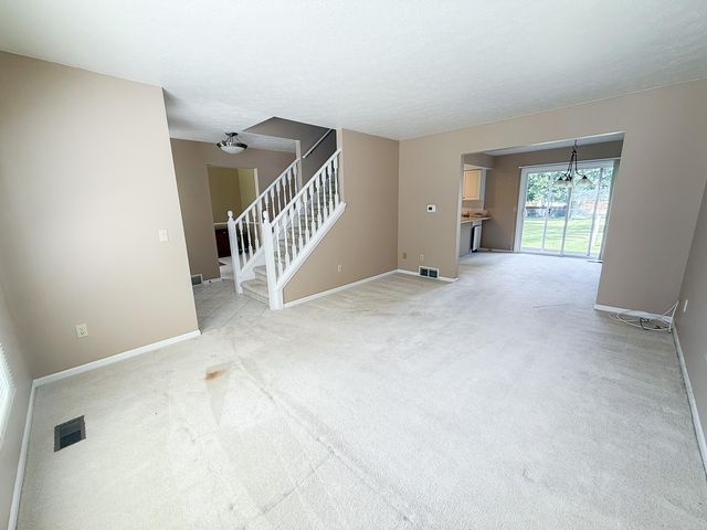 9353 E DE Avenue, Richland, MI 49083