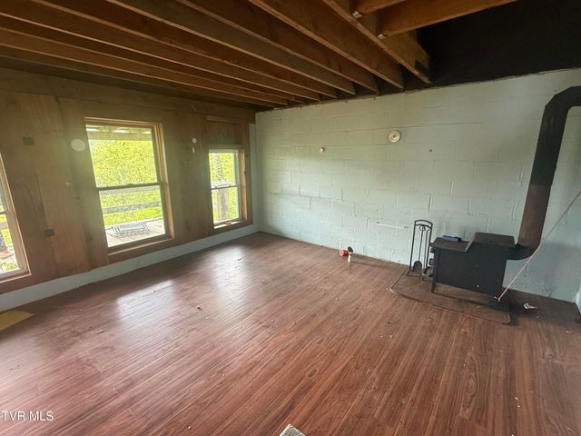 174 Doty Road, Roan Mountain, TN 37687