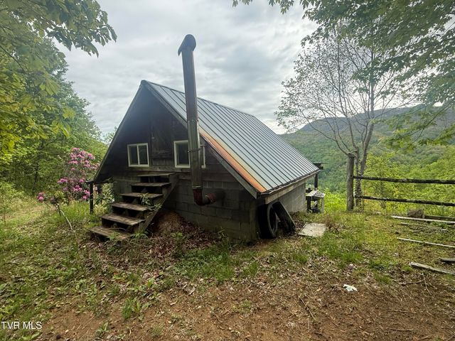 174 Doty Road, Roan Mountain, TN 37687