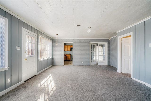 1114 BROWNLEE RD, Memphis, TN 38116