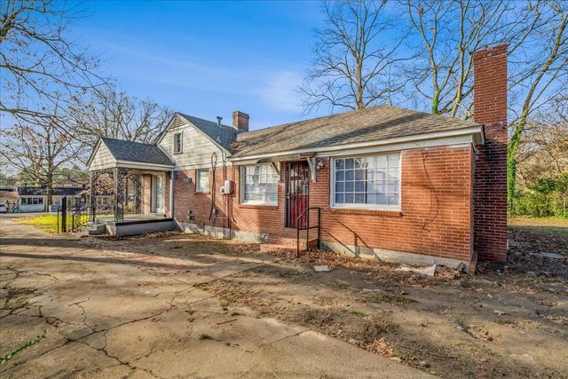 1114 BROWNLEE RD, Memphis, TN 38116