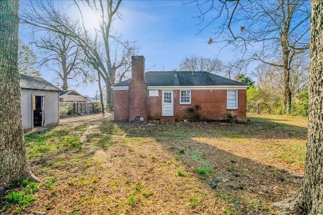 1114 BROWNLEE RD, Memphis, TN 38116