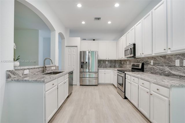 4413 W Whitewater Ave 0, Weston, FL 33332