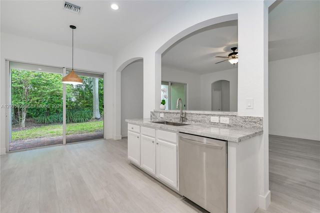 4413 W Whitewater Ave 0, Weston, FL 33332
