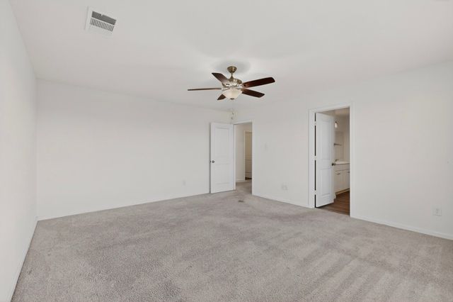 2601 Beech Creek Road, Glenn Heights, TX 75154