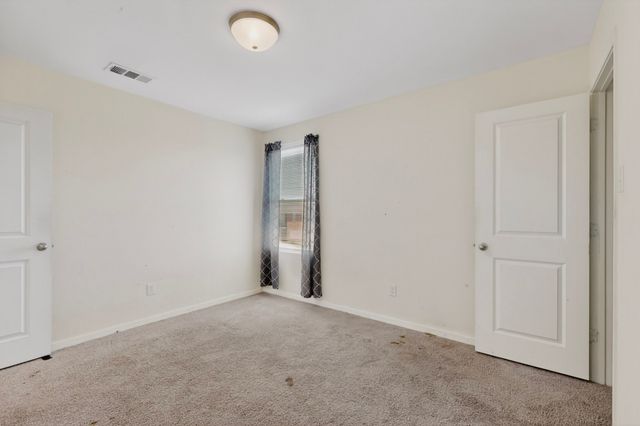 2601 Beech Creek Road, Glenn Heights, TX 75154