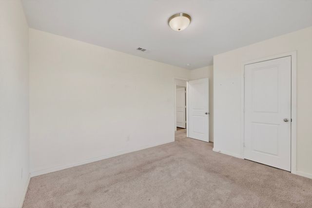 2601 Beech Creek Road, Glenn Heights, TX 75154
