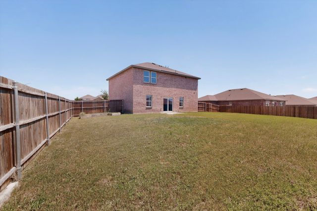 2601 Beech Creek Road, Glenn Heights, TX 75154