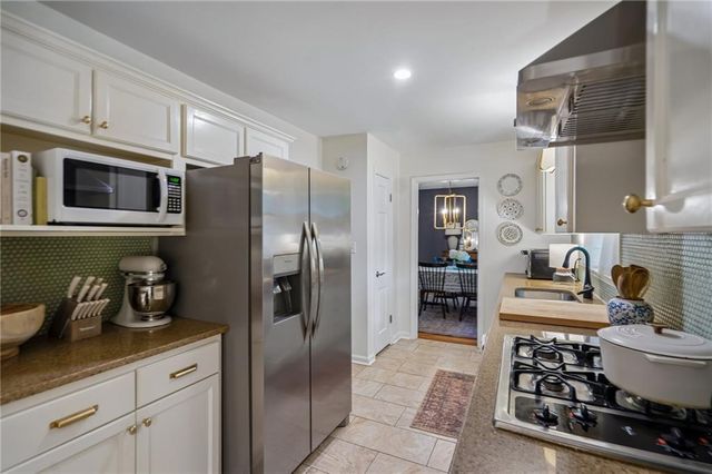 1691 Sterling Trail SW, Marietta, GA 30008