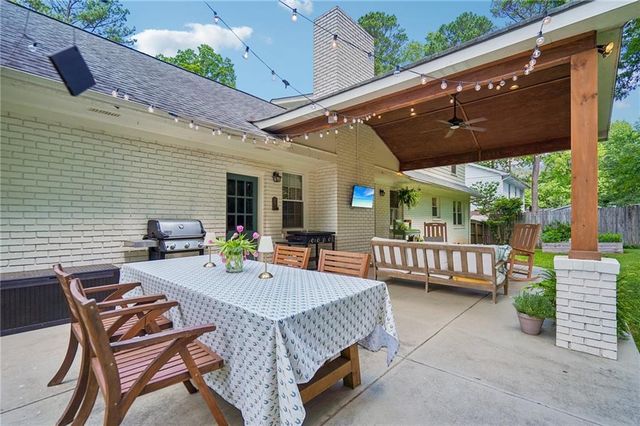 1691 Sterling Trail SW, Marietta, GA 30008