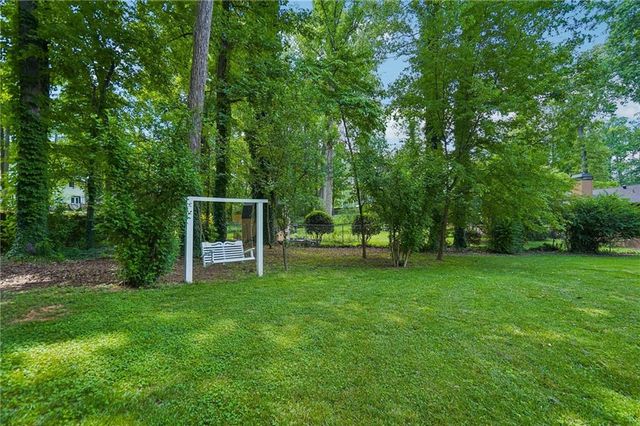 1691 Sterling Trail SW, Marietta, GA 30008
