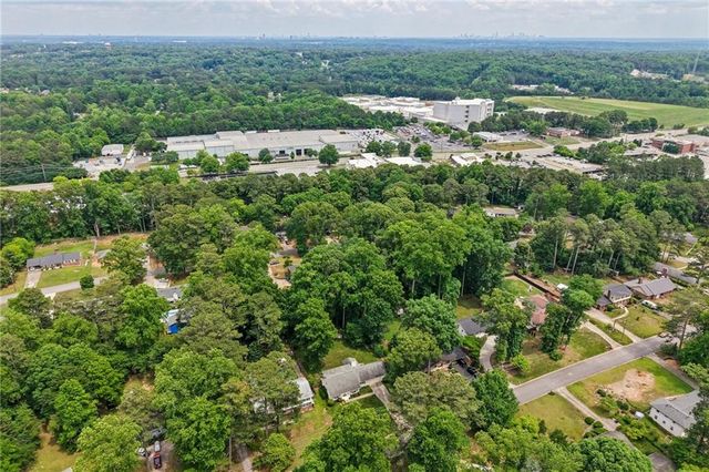 1691 Sterling Trail SW, Marietta, GA 30008