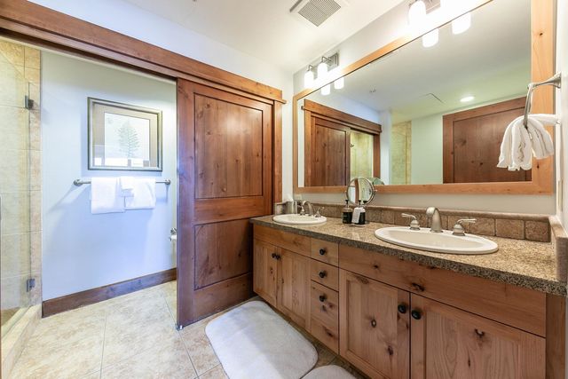 4001 Northstar Dr Unit 209, Truckee, CA 96161