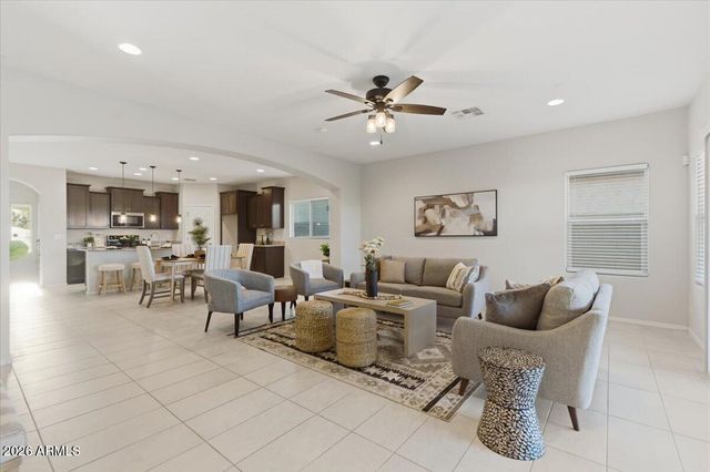 3745 N ASTORIA Drive, Florence, AZ 85132
