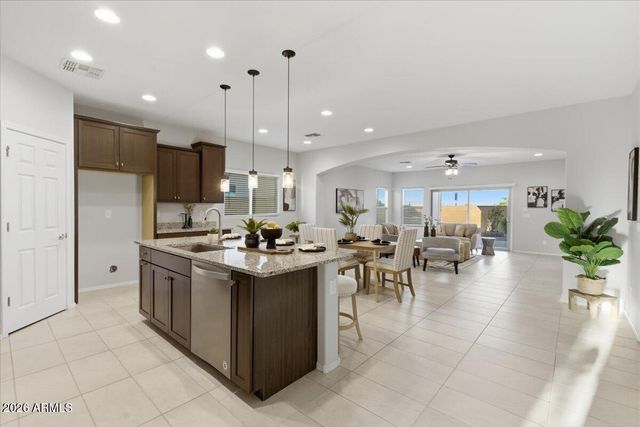 3745 N ASTORIA Drive, Florence, AZ 85132