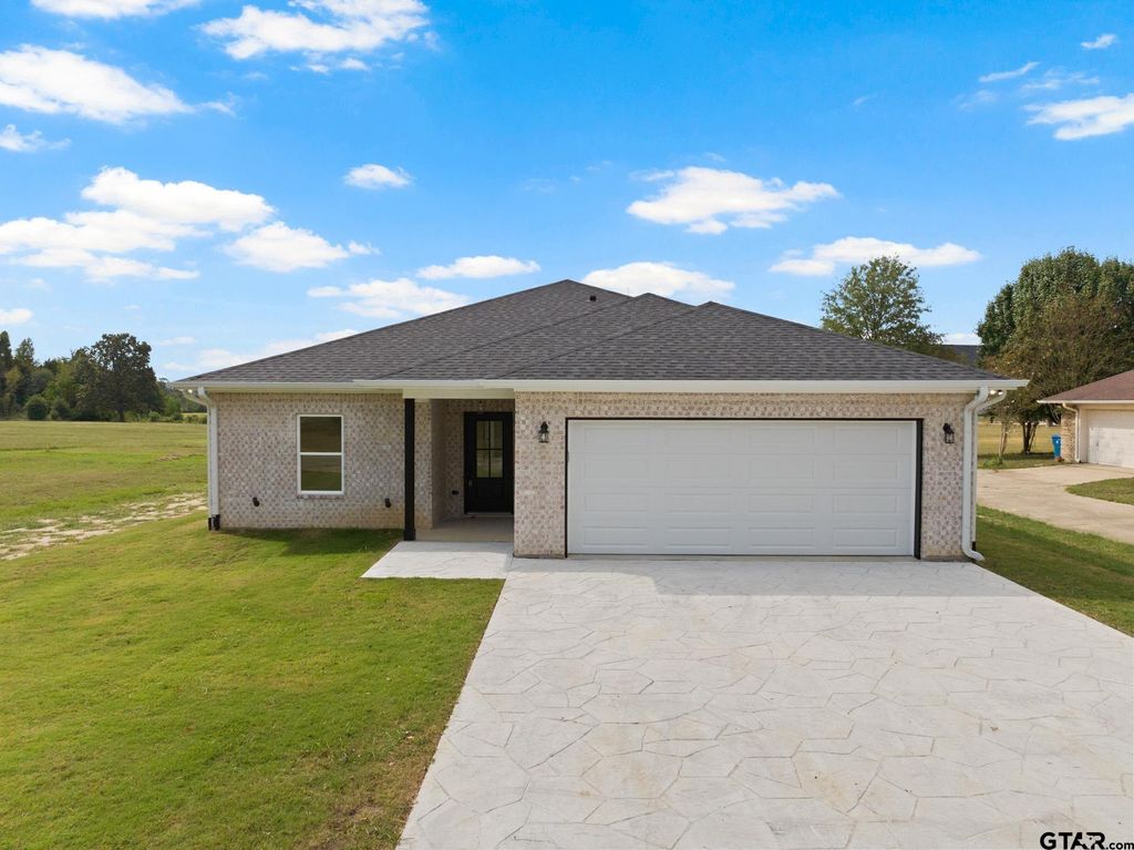 2408 Matthew Drive, Mt Pleasant, TX 75455