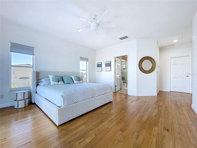 8485 BLIND PASS DRIVE, Treasure Island, FL 33706