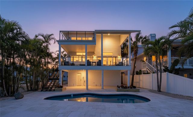 8485 BLIND PASS DRIVE, Treasure Island, FL 33706