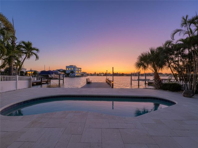 8485 BLIND PASS DRIVE, Treasure Island, FL 33706