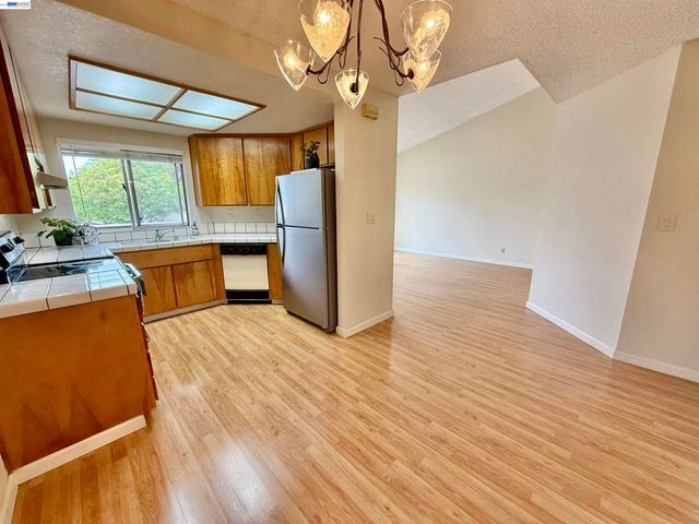 3835 Yorkshire, San Leandro, CA 94578