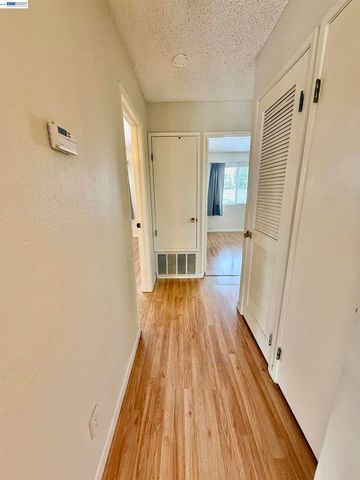3835 Yorkshire, San Leandro, CA 94578