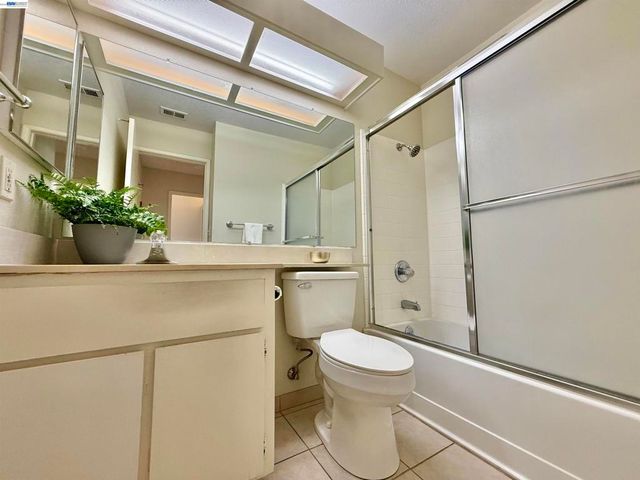 3835 Yorkshire, San Leandro, CA 94578