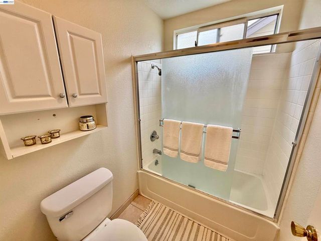 3835 Yorkshire, San Leandro, CA 94578