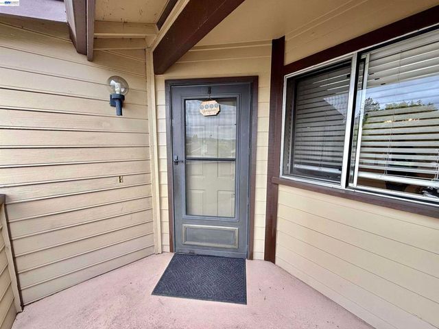 3835 Yorkshire, San Leandro, CA 94578