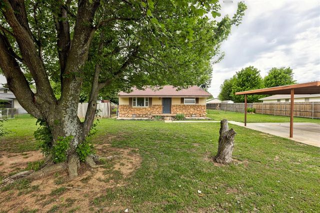 1013 N Carr Drive, Newcastle, OK 73065