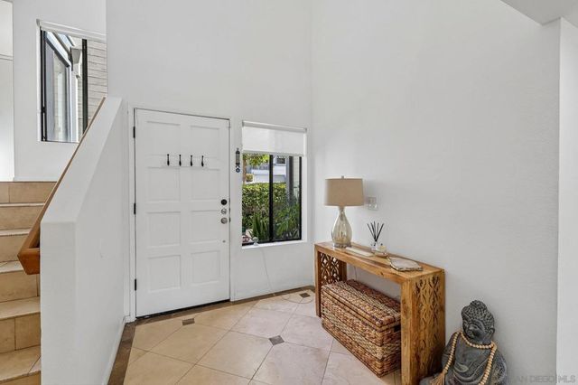 4505 Villas Dr, Bonita, CA 91902