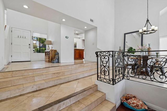 4505 Villas Dr, Bonita, CA 91902