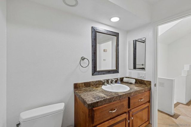 4505 Villas Dr, Bonita, CA 91902