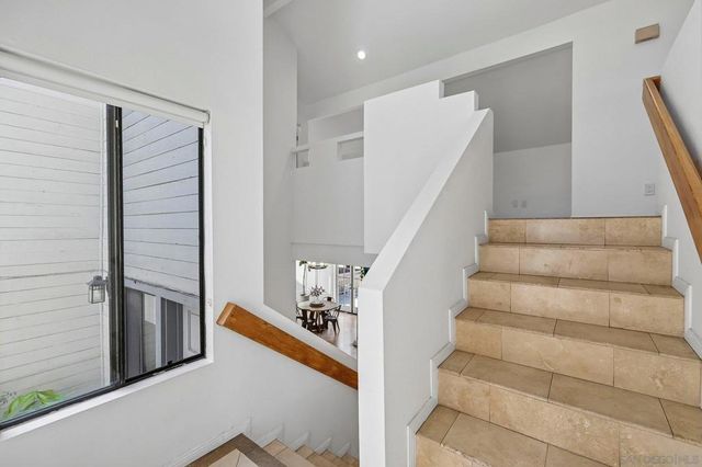 4505 Villas Dr, Bonita, CA 91902