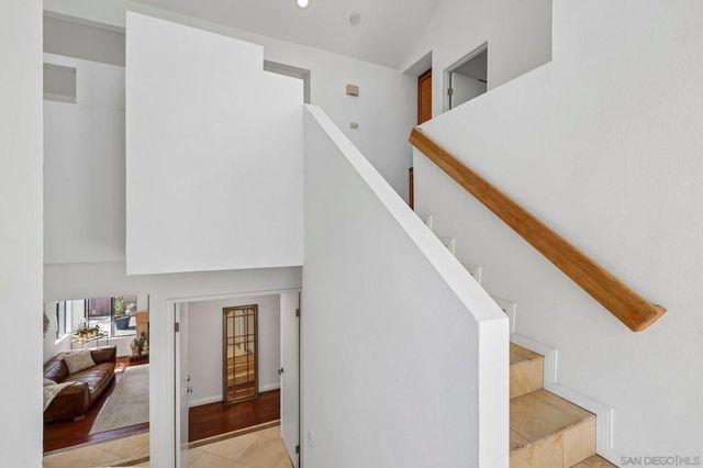 4505 Villas Dr, Bonita, CA 91902
