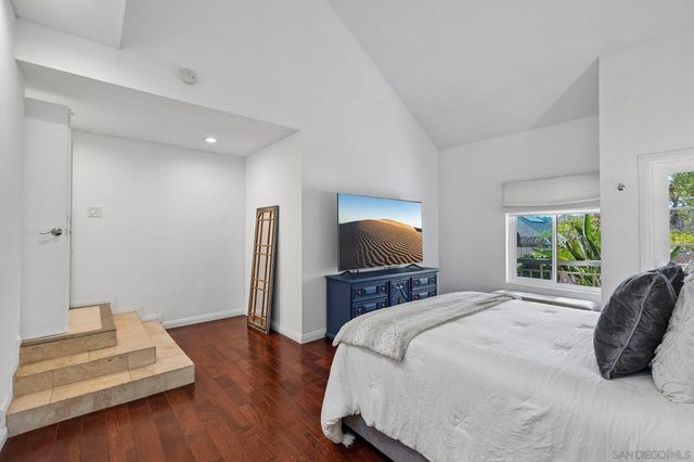 4505 Villas Dr, Bonita, CA 91902