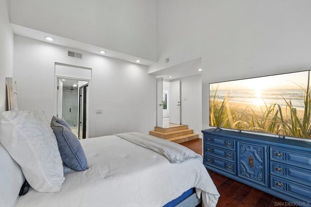 4505 Villas Dr, Bonita, CA 91902