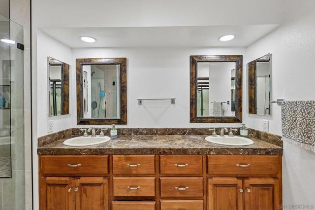 4505 Villas Dr, Bonita, CA 91902