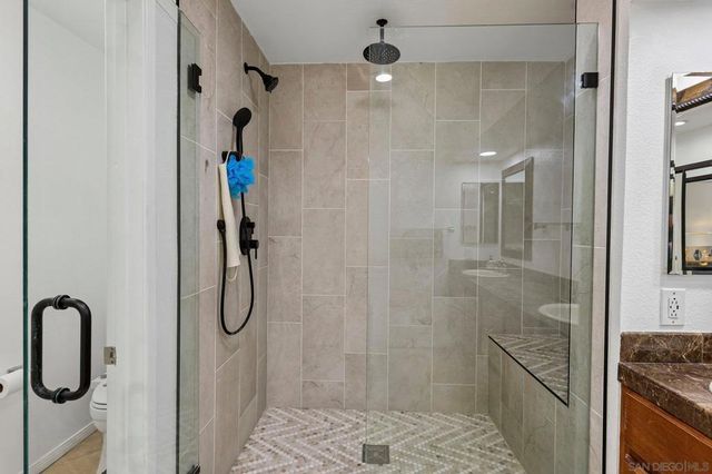 4505 Villas Dr, Bonita, CA 91902