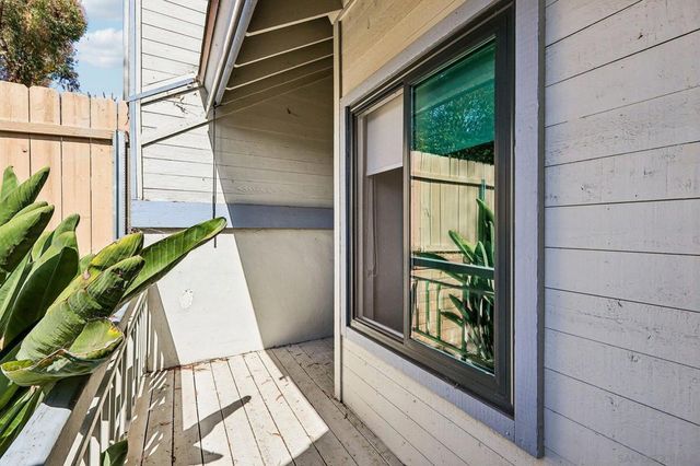4505 Villas Dr, Bonita, CA 91902