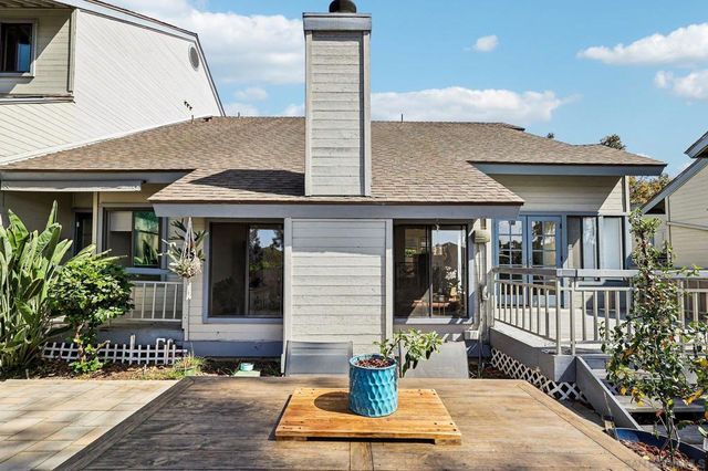 4505 Villas Dr, Bonita, CA 91902