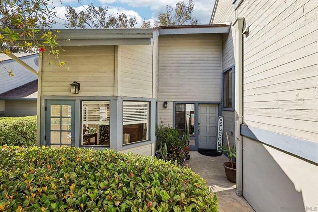 4505 Villas Dr, Bonita, CA 91902