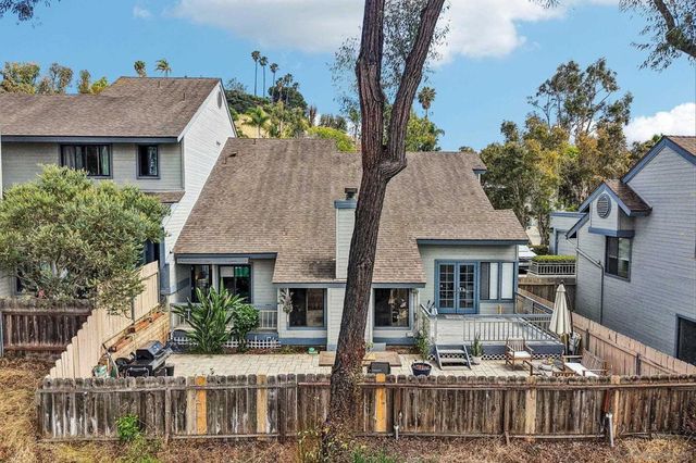 4505 Villas Dr, Bonita, CA 91902