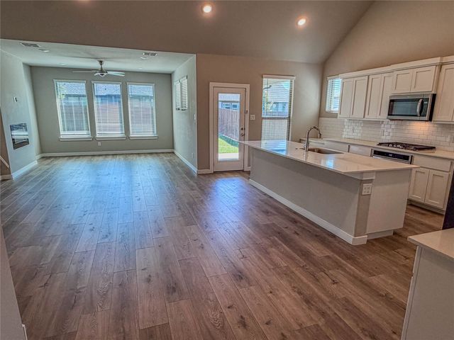2429 Linto Street, Fort Worth, TX 76179