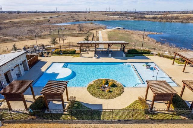 2429 Linto Street, Fort Worth, TX 76179