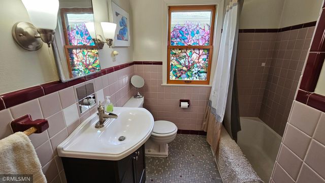 6009 13th Avenue S, Minneapolis, MN 55417