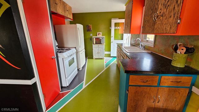 6009 13th Avenue S, Minneapolis, MN 55417