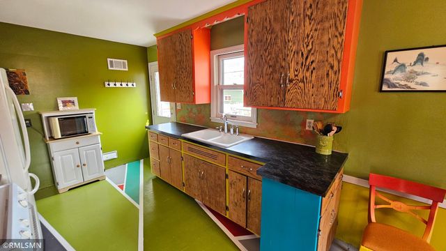 6009 13th Avenue S, Minneapolis, MN 55417