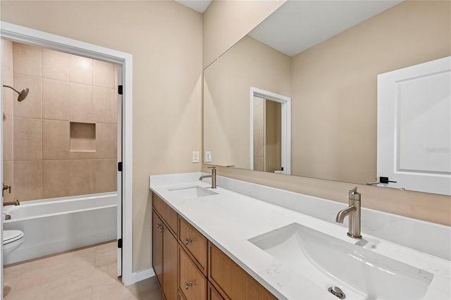 4497 NW 37TH STREET, Ocala, FL 34482