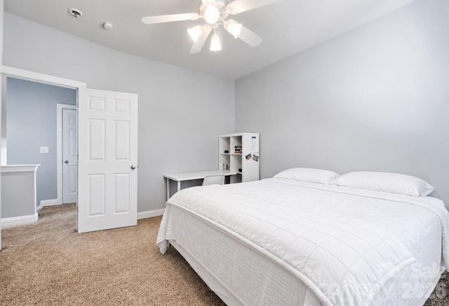 7702 Spanish Oaks Drive, Waxhaw, NC 28173